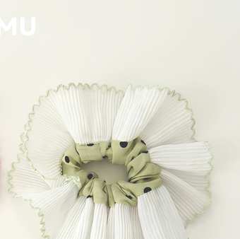 Scrunchie 髮圈 綠波點白裙邊