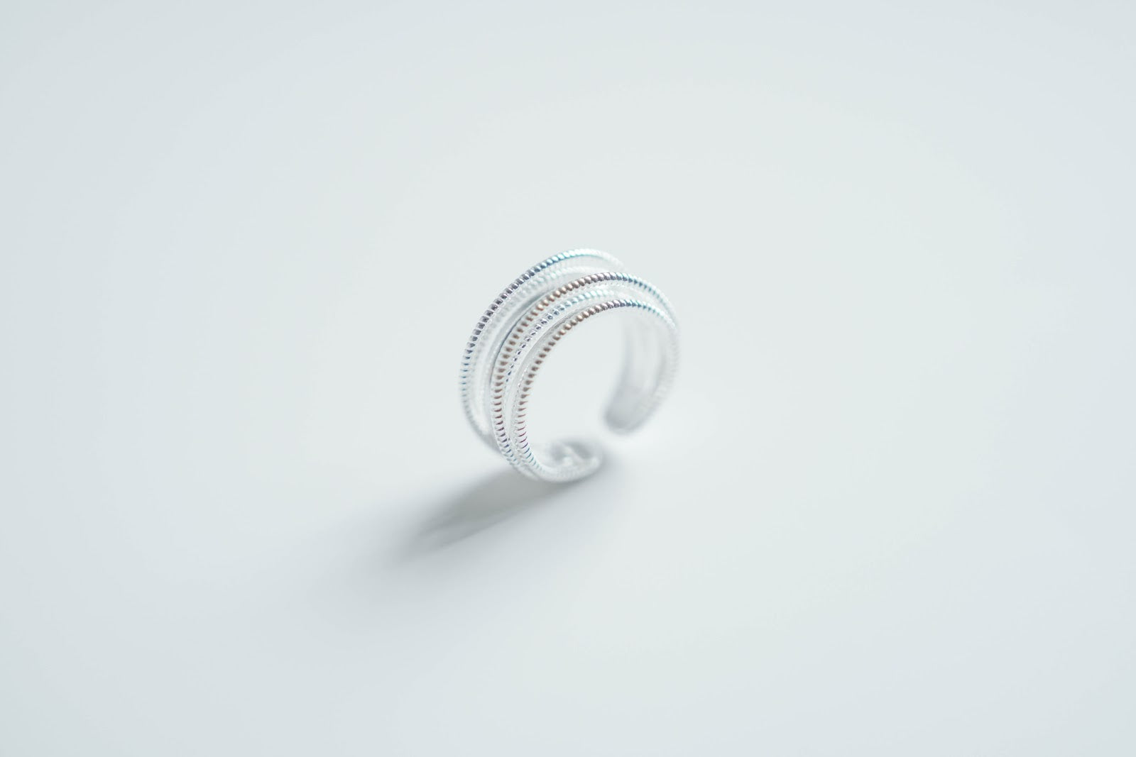 SOMUSOMU Twist Ring