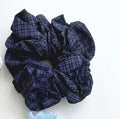 Scrunchie 髮圈 藏藍格仔