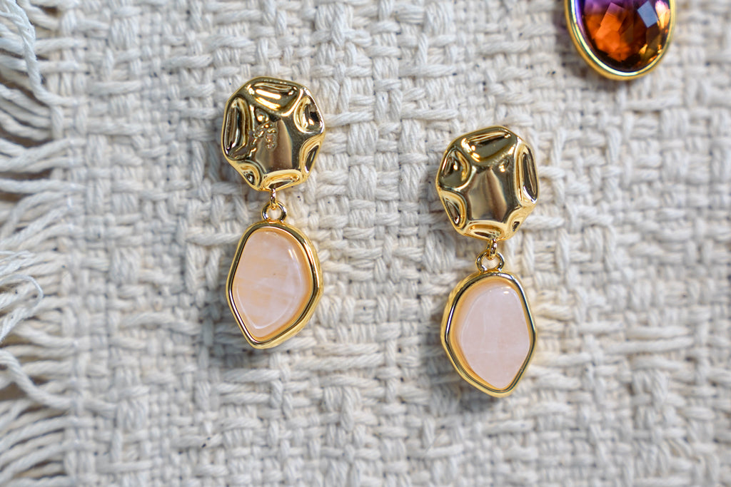 Aera Earrings 天河石耳環 – SOMUSOMU amazonite drop earrings
